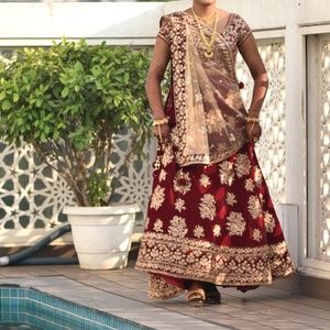 Indian wedding dress (Lehenga)